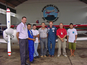 Com Claudino, Lins e amigos no Aeroclube de Roraima